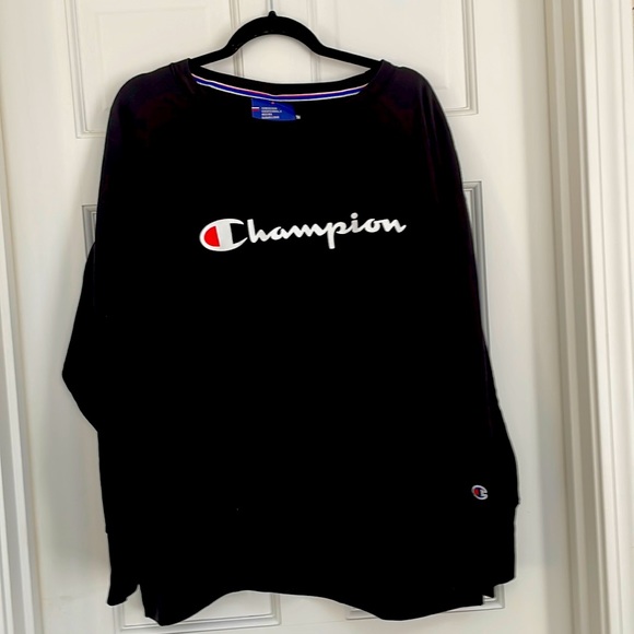 Champion Sweaters - Champion Crewneck Sweater